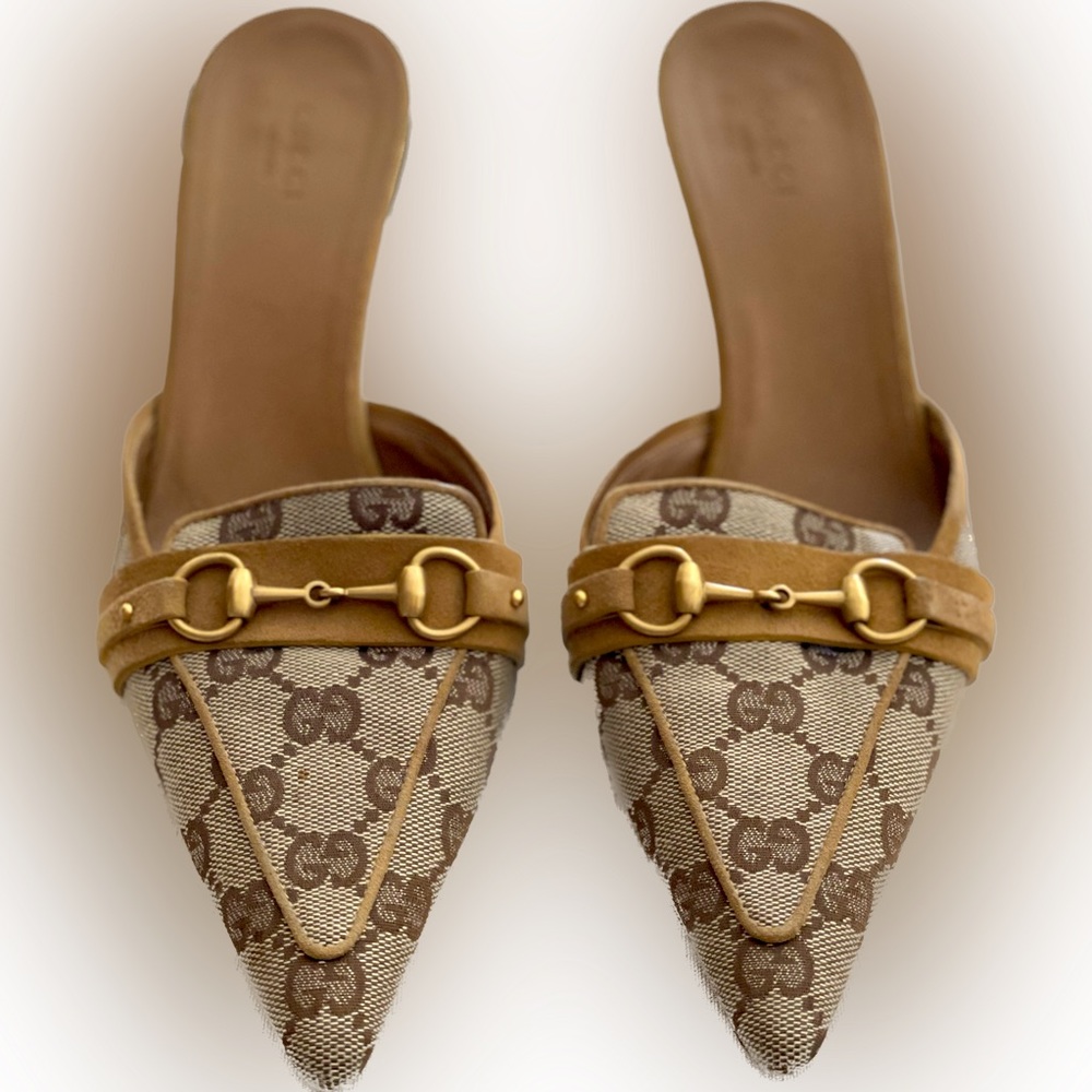Gucci Heels! 👠
